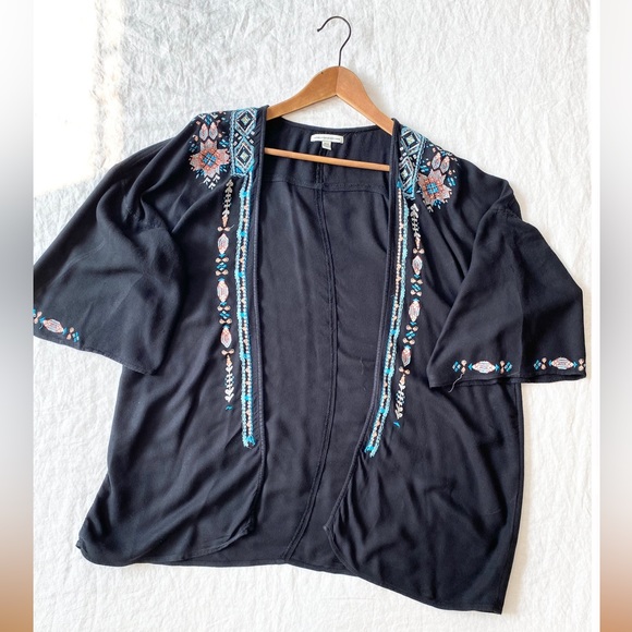 American Eagle Boho Embroidered Aztec Open Cardigan - Picture 7 of 13